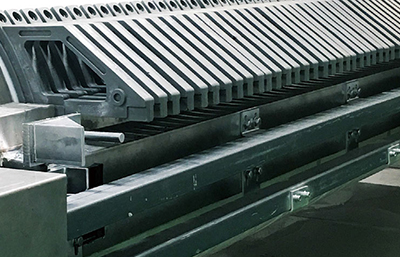 污泥壓濾機設(shè)備為何在市場上暢銷如此的火熱