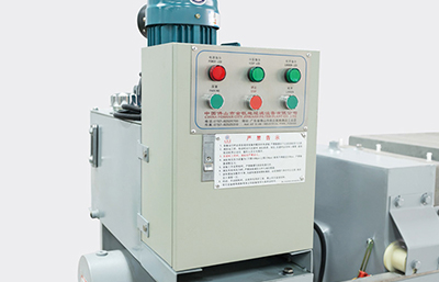 全自動隔膜壓濾機的工作流程