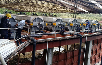 污泥廂式壓濾機用它洗石制砂 高效環(huán)保不耽誤