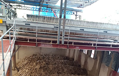 使用廂式壓濾機處理砂場砂尾、節(jié)約成本提高生產(chǎn)效率