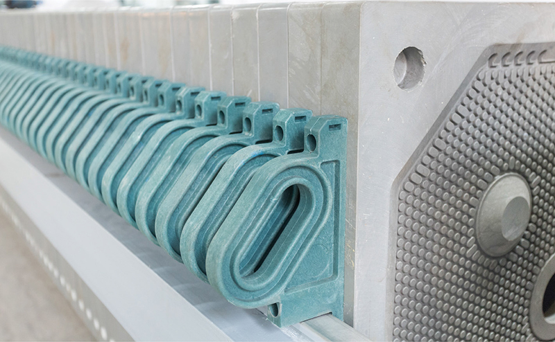 壓濾機廠家教你延長污泥廂式壓濾機設備壽命的方法