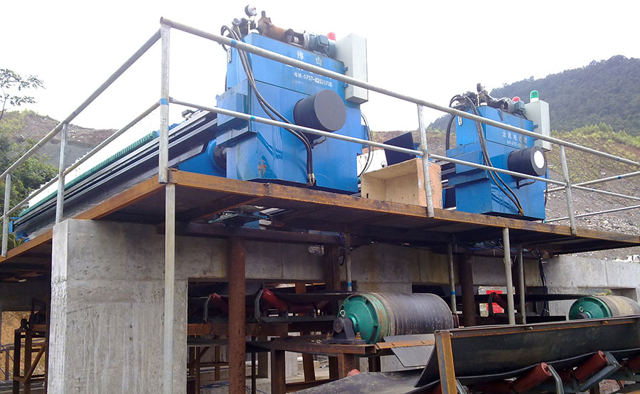 濾板因素要考慮 購(gòu)買(mǎi)污泥廂式壓濾機(jī)的技巧