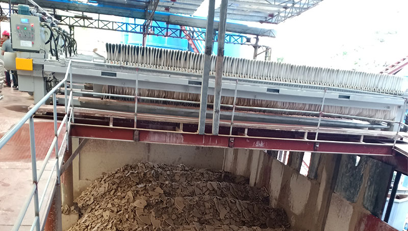 污泥脫水處理選廂式壓濾機還是帶式壓濾機